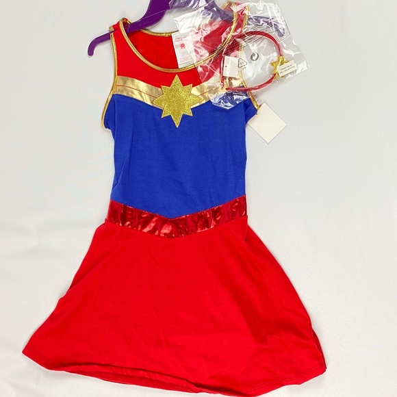 NEW Captain Marvel Halloween Costume Dress & Headb